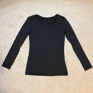Uniqlo Dark Gray HeatTech Long Sleeve T-Shirt